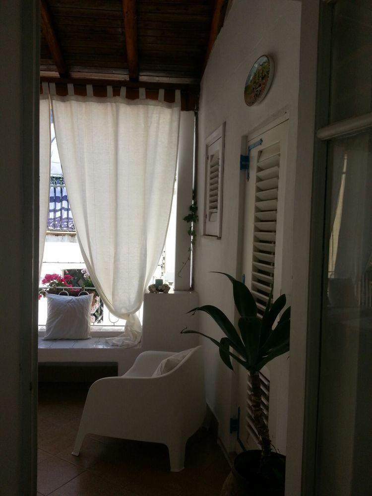 Poseidon Hotel 3*