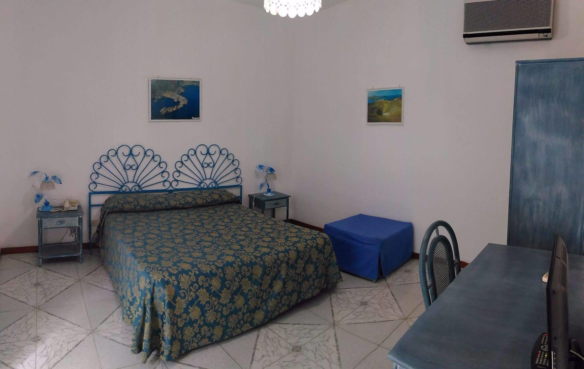 Hotel Poseidon 3*