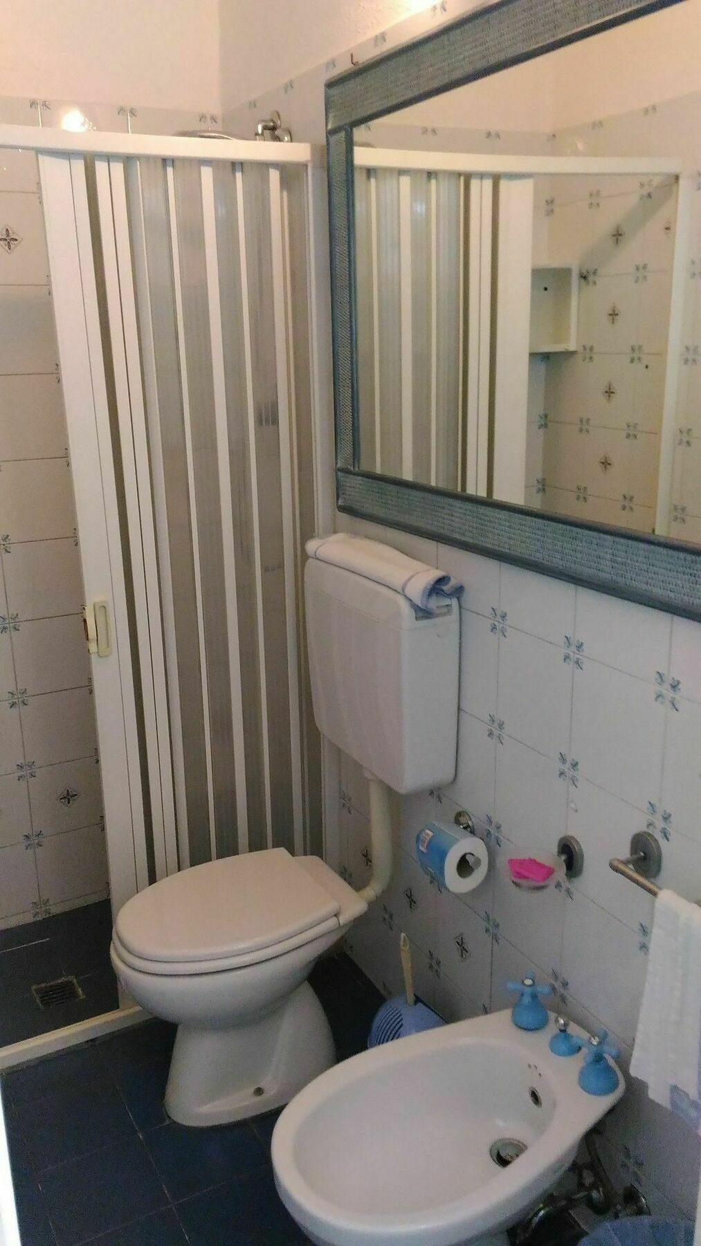 Poseidon Hotel 3*